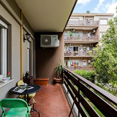Pelizzi Apartment, 5 Persone, 2 Camere, Balcone, Cinecitta *