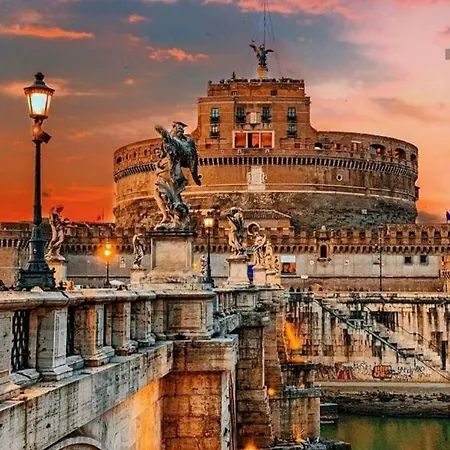 Pelizzi Apartment, 5 Persone, 2 Camere, Balcone, Cinecitta Appartement Rome